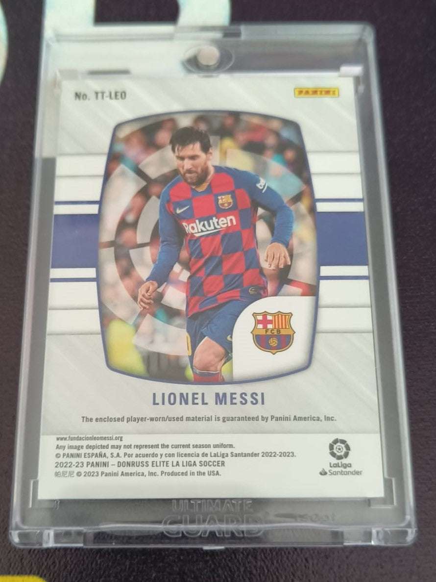 2022-23 Elite La Liga Throwback Threads Gold #4 Lionel Messi