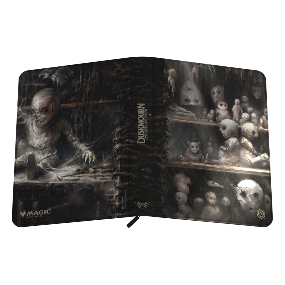 Archivador  Ultimate Guard Zipfolio 360 Xenoskin Magic: The Gathering "Duskmourn: House of Horror" - Dollmaker’s Shop